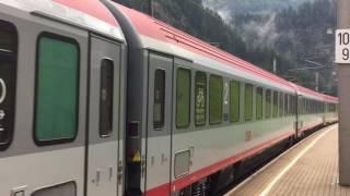 ÖBB-DB Eurocity EC 89 von München nach Verona am Haltepunkt St.Jodok auf der Brennerbahn