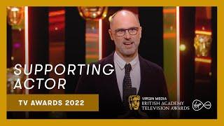 Jesse Armstrong collects Matthew Macfadyens Supporting Actor  Virgin Media BAFTA TV Awards 2022