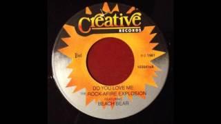 The Rock-Afire Explosion featuring Beach Bear - Do You Love Me