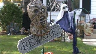 Trick or Treat 2018 Elmhurst neighborhood gets ghoulish for Halloween