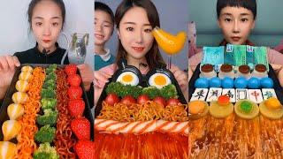 Chinese mukbang eating soo fast can you do that   Eating Sound 너무 빨리 먹는 중국 먹방 너 할 수있어