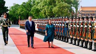 习近平举行仪式欢迎秘鲁总统博鲁阿尔特访华Xi Jinping holds a ceremony to welcome the Peruvian President to China