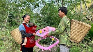 Single Mother 17 Years Old -Working as a hired laborer with help from strangers- Building a bathroom