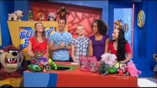 The Saddle Club Cast - Funny Bunny - Kids WB 31009 Part 12 -