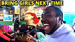 CHINESE REACT TO A BLACKMAN SPEAKING CHINESE LANGUAGE IN THE STREETS THIS HAPPENS NEXT...