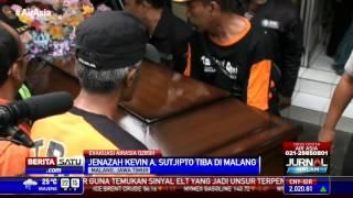 Jenazah Penumpang AirAsia Kevin Dimakamkan di Malang