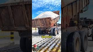 la corrosión se apodero de este camión en una mina  #trucks #trailers #camioneros #camiones #camion