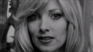 Sugar Me  LYNSEY de PAUL  with lyrics