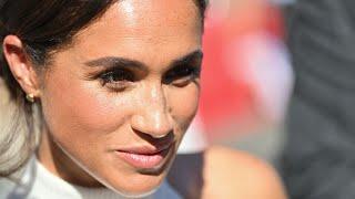 Deluded Meghan Markle irritated at Victoria Beckhams wealth