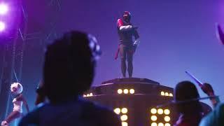 FORTNITE baile escenario del ikonik