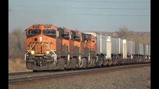 Fast Z-Trains on the BNSF Railway Compilation 1 - 2022