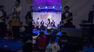 keberot feat mpo depok live in depok keren kel cinere - bini tue h benyamin s