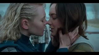 Motherland Fort Salem 2x10 -   Kissing Scene — Raelle and Scylla