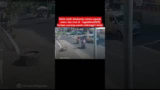 Detik-detik sepeda motor vs truk di Kedungwungu Tegaldlimo Banyuwangi #banyuwangi #banyuwangitv