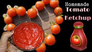 Tomato ketchupdine and decor