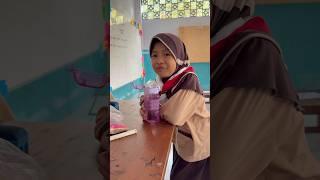 Saat jam istirahat di kelasku #sekolahdasar #ayobelajar #funny