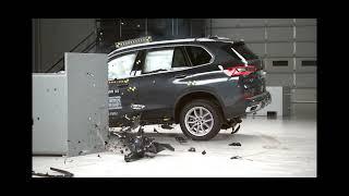 BMW X7 Crash test 2021