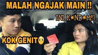 PRANK T4NTE  ADA K*ND*M DI MOBIL MALAH NGAJAK MAIN? #VLOG16