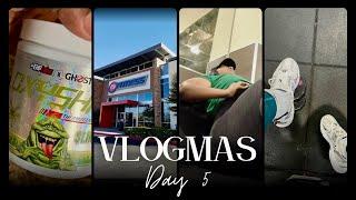 VLOGMAS DAY 5  Fitness Vlog • Glutes & Quad workout • Pre workout snack • Fitness Journey