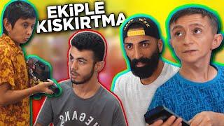 MAMİ ve SİNAN İLE YOUTUBERİN EVİNE BASKIN YAPTIK 