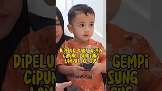 Reaksi Lucu Cipung Ketika Di Peluk Gempi #rayyanzamalikahmad #raffiahmad #nagitaslavina