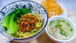 MIE AYAM JAMUR a la BAKMI GM  Lengkap dengan Pangsit Goreng dan Pangsit Rebus