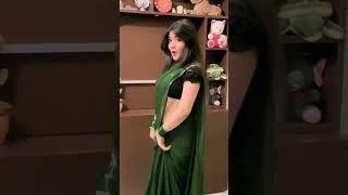 Hot Girl in Green Saree Black Blouse Sexy Navel #dancing #saree #beautiful #reels #indiangirlsrocks