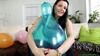 FREECLIP Kathy HOL 068 - popping fun on the couch