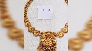 Latest gold short necklace designs under 30 grams