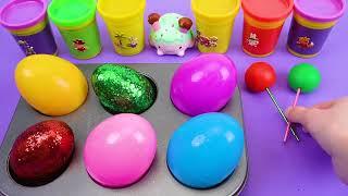 Magic toy lollipops run into shiny fun eggs and make lots of toys