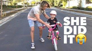 TEACHING EVERLEIGH HOW TO RIDE HER BIKE FOR THE FIRST TIME NO TRAINING WHEELS