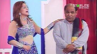 Aashiq 20 20 Full Stage Drama Nargis and Agha Majid With Saleem Albela  Pk Mast