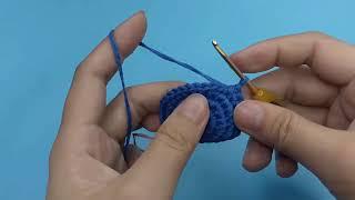 Thanh Hong Instructions for knitting to create a lazy hat shape P2
