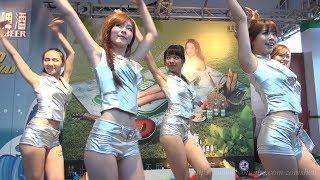 Taiwan beer show girl shake dance 1831 A196 @ 2016 新北市貢寮國際海洋音樂祭