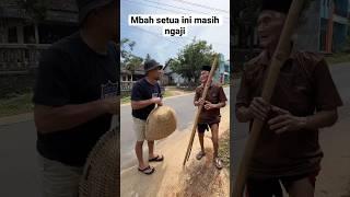 Bertemu kakek penjual engkrak di Jepara Part 5 #cakbudi #cakbudiofficial #jepara #shorts