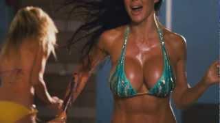 Piranha 3DD - Official HD Trailer