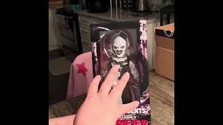 Mezco Living Dead Doll Terrifier Art The Clown Unboxing 