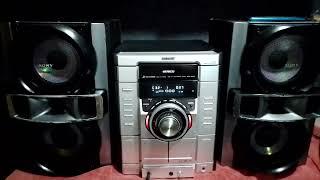 Sony MHC-RG170 con parlantes del GT-555 suena Bien