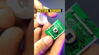 Motion Sensor Light Control  PIR Sensor with Arduino  #shorts