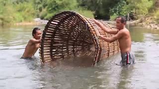 PESTA SUNGAI TANGKAP IKAN CARA LAMA JAMBU LIPO