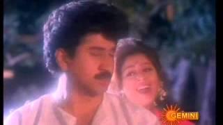 NAGMA SHOBHANA NAVEL SONG