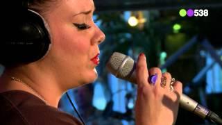 Lisa Lois - Silhouette live bij Evers Staat Op