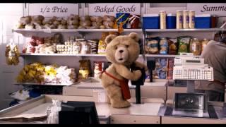 Ted - TV Spot CuddlyReview Tomorrow