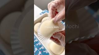 Strawberry Mochi #mochi #softmochi #strawberrymochi #recipe #shorts