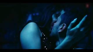 kunal khemu Kiss Scene HD