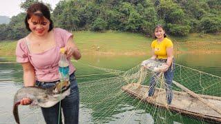 Collection of many videos of girls fishing on the lake.