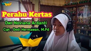 Perahu Kertas Official Video Lyrics - Dwi Noviana Ardanti