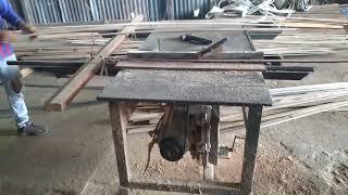 Sawmill board cutter