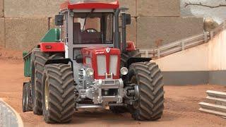 Schlüter Super 2000TVL Landrover 88 and CAT Roller RC live action at the Construction World Part 102