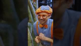 Blippi Gets Next to a Boa Constrictor at the Zoo  Blippi Shorts  #shorts #blippi #animals